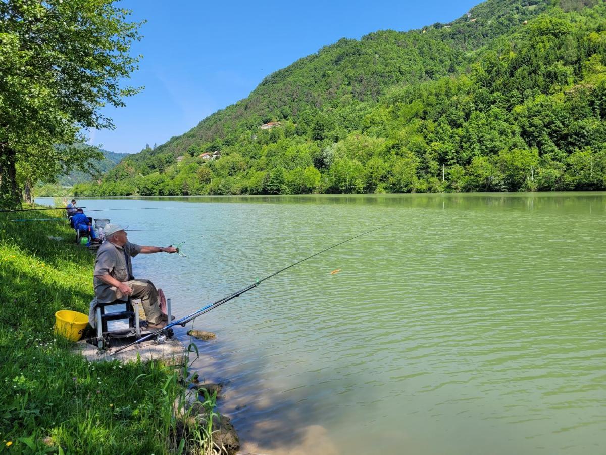 Ribiska Vasica - Fishermen'S Village Radece Bagian luar foto